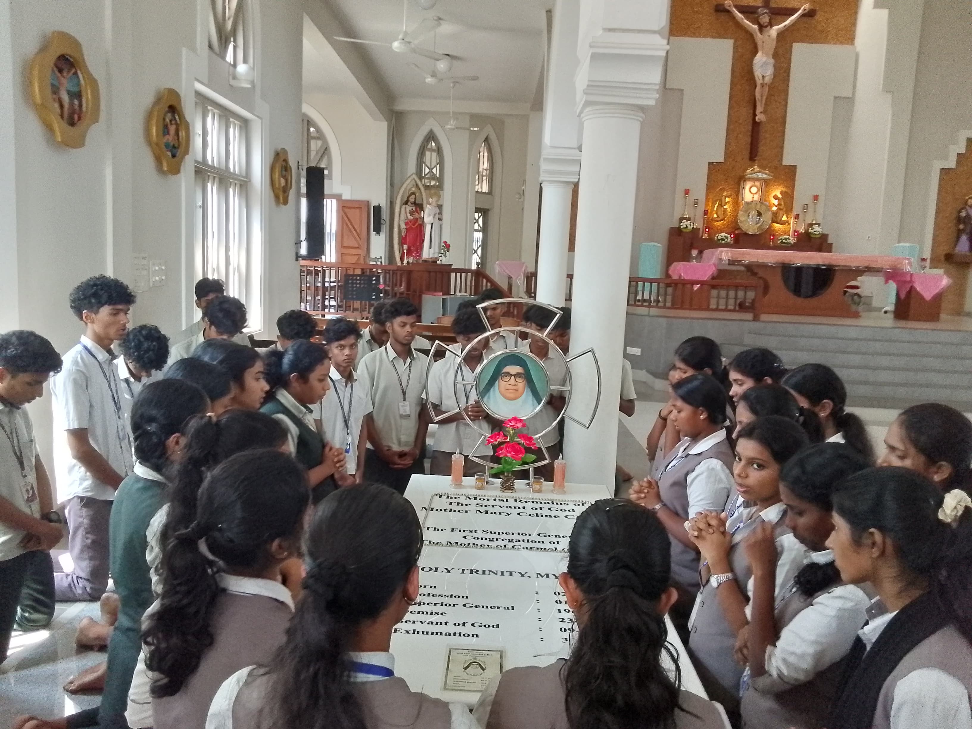 A visit to servant of God Mother Mary Celine
